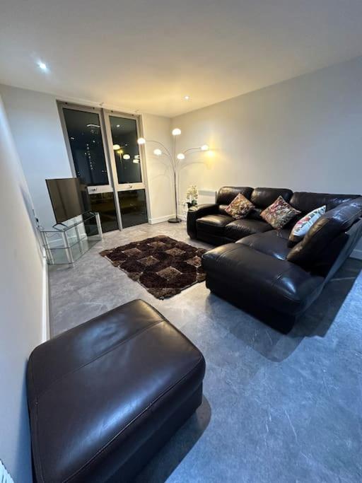 Heart Of Bham Free Parking Apartment Birmingham Luaran gambar